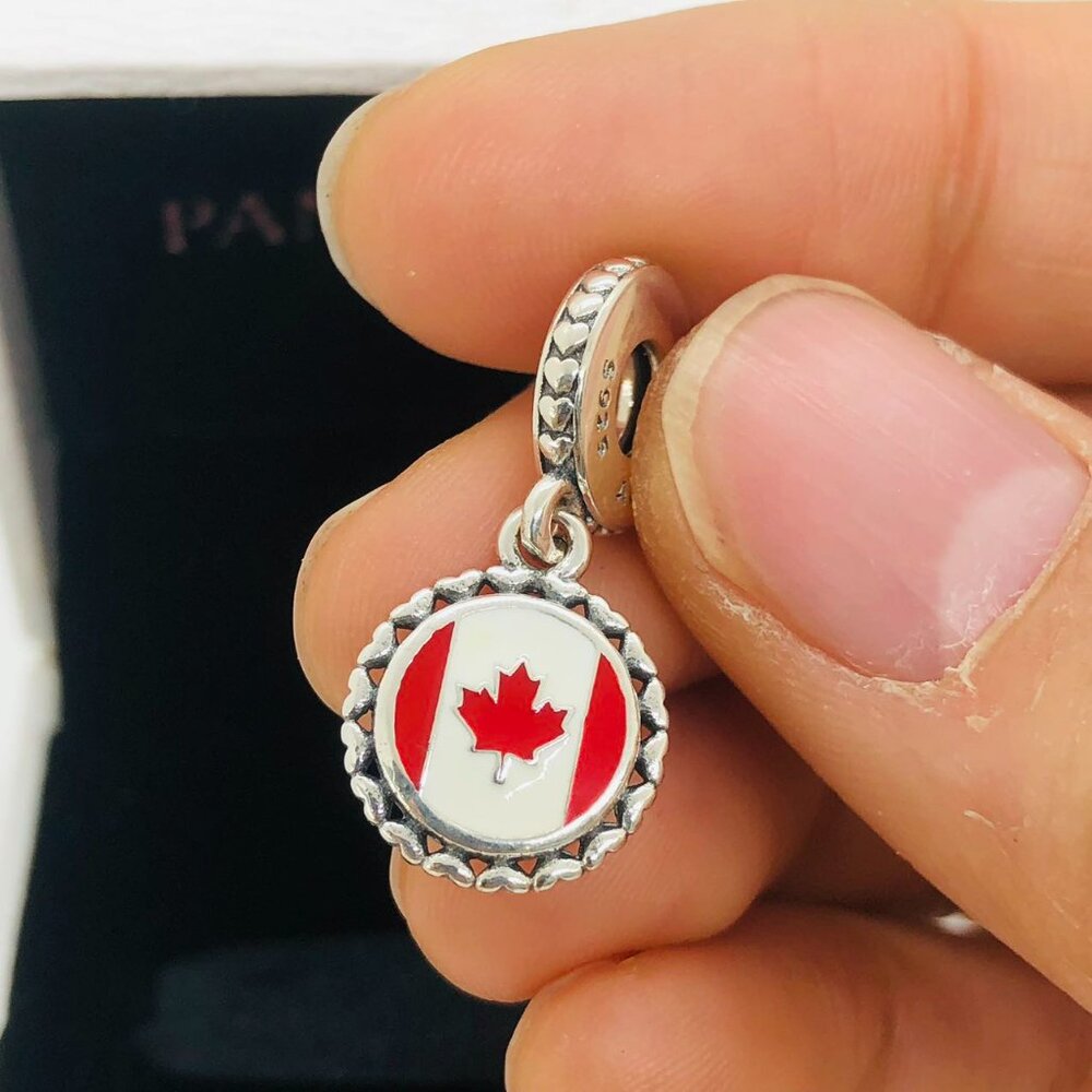 ✨🔥Pandora Canada Flag Exclusive Charm S925 Silver with box